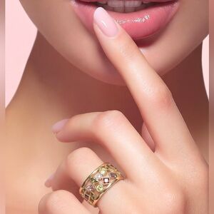 CZ mosaic band ring in 18k gold overlay size 7 🆕